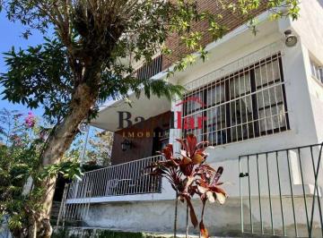Casa · 247m² · 5 Quartos · 1 Vaga · Casa de rua : Duplex / Residencial / Grajaú