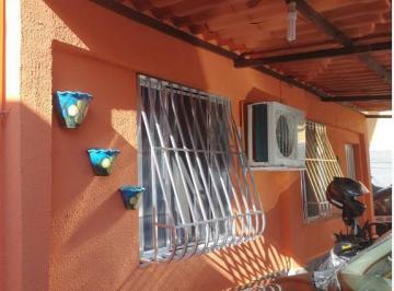 Casa · 360m² · 2 Quartos · 3 Vagas · Casa em Itaipu, Niterói/RJ de 0m² 2 quartos à venda por R$ 850.000,00