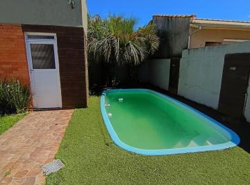 Casa · 3 Quartos · 2 Vagas · Casa em , Laguna/SC de 0m² 3 quartos à venda por R$ 599.000,00