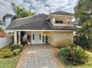 Casa · 296m² · 3 Quartos · 2 Vagas · Sobrado condomínio fechado com espaço goumert