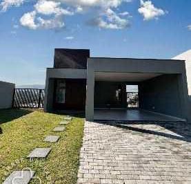 Casa · 250m² · 3 Quartos · 4 Vagas · Casa alto padrão, condomínio fechado 3 suítes , Atibaia/SP
