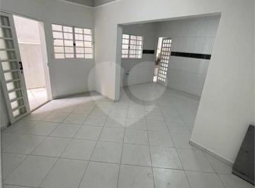 Casa · 200m² · 4 Quartos · Sobrado com 4 quartos à venda em Jardim hubert - SP