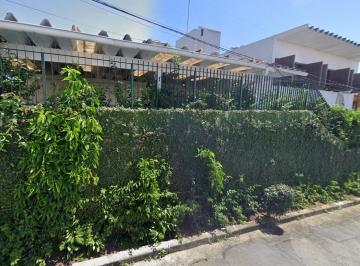 Casa de 3 quartos, São Paulo · Casa no Sumaré com 217m², 3 dormitórios, 2 vagas, lugar tranquilo, ótimo local. Perdizes/Sumaré.