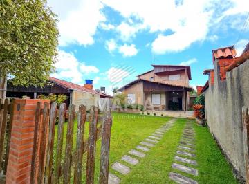 Casa de 5 quartos, Gravatá · Casa dentro de condomínio com 05 quartos à venda em Gravatá/PE!