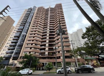 Apartamento de 3 quartos, Curitiba · Apartamento 03 suítes - Água Verde