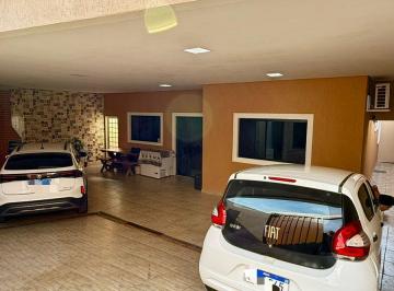 Casa de 3 quartos, Vicente Pires · Rua 24, CAS, 3 qtos sdo 1 suíte, próxima ao Taguaparque, fora de condomínio