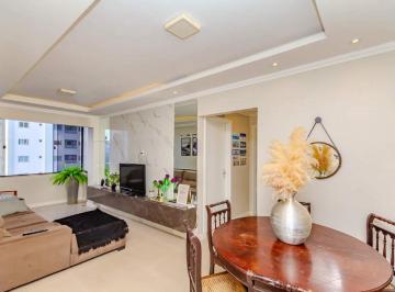 Apartamento · 82m² · 2 Quartos · 1 Vaga · Apartamento à venda no Centro de Balneário Camboriú