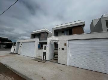 Casa · 148m² · 3 Quartos · 2 Vagas · Casa 03 dormitórios sendo 1 suíte nos Ingleses do Rio Vermelho