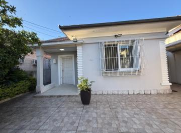 Casa · 199m² · 3 Quartos · 2 Vagas · ÓTIMA CASA PRONTA PARA MORAR