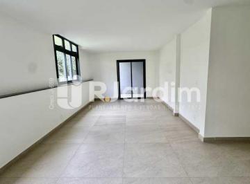 Apartamento · 100m² · 2 Quartos · 2 Vagas · Botafogo! 100m² com Varanda, 2 Vagas e Direito à Laje - Potencial para 3 Quartos