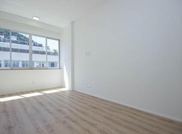 Apartamento · 106m² · 2 Quartos · 1 Vaga · Copacabana | Apartamento com Vista Próximo ao Parque e Praia