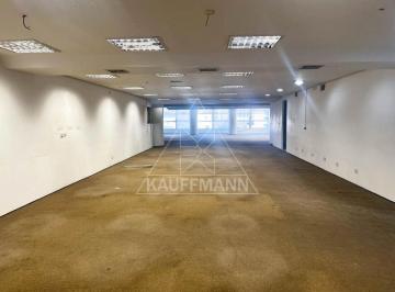 Comercial · 638m² · Conjunto - Laje Comercial para Locação no Centro - 638m² de Área Útil
