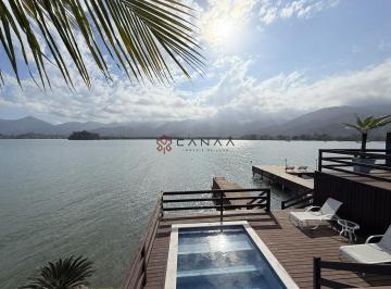 Casa · 360m² · 4 Quartos · 3 Vagas · Bela Casa Exclusiva Frente mar na Ilha do Jorge – Angra dos Reis/RJ