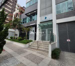 Comercial · 180m² · 2 Quartos · Sala comercial em frente ao fórum.
