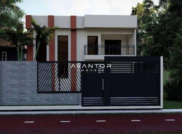 Casa · 232m² · 3 Quartos · 2 Vagas · Casa em construção com Projeto no bairro Patronato.