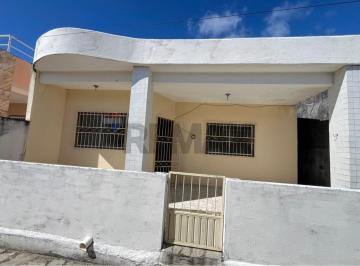 Casa · 60m² · 2 Quartos · 1 Vaga · "Lar Aconchegante em Jacumã, PB - Segurança e Conforto"