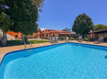 Casa · 410m² · 6 Quartos · 8 Vagas · Casa à venda em Arembepe
