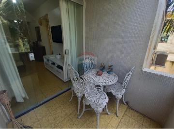 Apartamento · 70m² · 2 Quartos · 1 Vaga · Apartamento de 2 dorm à venda a uma quadra da praia do Tombo, Guarujá, SP