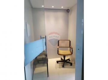 Comercial · 42m² · 1 Vaga · Sala Comercial