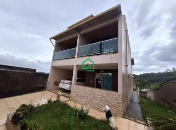 Casa · 215m² · 3 Quartos · 2 Vagas · Casa à venda no bairro Lima Dias-Conselheiro Lafaiete