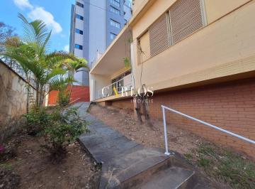 Casa · 362m² · 5 Vagas · Casa comercial ampla com 13 salas e 5 vagas no São Pedro/BH