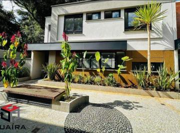 Casa · 437m² · 4 Quartos · 4 Vagas · CASA À VENDA EM CONDOMÍNIO FECHADO - 4 SUÍTES - 4 VAGAS - 436M²