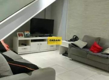 Casa · 215m² · 3 Quartos · 2 Vagas · Sobrado para locação em São Bernardo do Campo com 4 dormitórios, 2 suítes e garagem para 2 carros