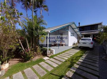 Casa · 150m² · 4 Quartos · 3 Vagas · Casa à venda em Daniela - Florianópolis - SC