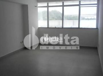 Comercial · 34m² · 1 Vaga · Sala comercial disponível para venda no bairro Brasil em Uberlândia - MG.
