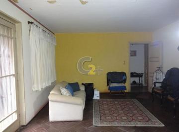 Casa · 218m² · 3 Quartos · 1 Vaga · Sobrado a venda na Água Branca com 3 quartos, sendo 1 suite e 1 vaga
