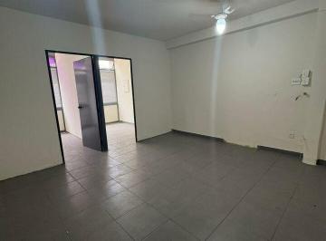 Comercial · 40m² · Sala para alugar com 40 metros em frente o metro São Bento