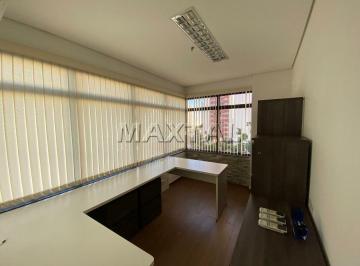 Comercial · 32m² · 1 Vaga · SALA COMERCIAL DISPONÍVEL PARA VENDA, COM 32Mts., 01 BANHEIRO E 01 VAGA, NA SAÚDE.