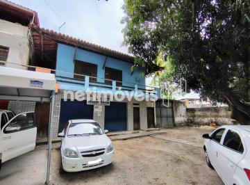3ae70192-030f-49eb-b97b-1c280c585d77.webp · Terreno à venda, com algumas edificações, no centro de Monte Gordo, Camaçari – BA.