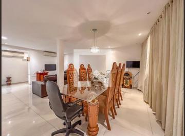 Casa · 810m² · 3 Quartos · Casa à Venda - Botafogo, 3 Quartos, 810 m² - Rio de Janeiro