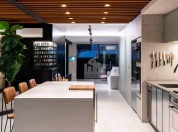 a9d3dbdbe06b59befaa147dffc4a69497bf1f317 · Casa à venda