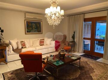 Casa · 360m² · 3 Quartos · 4 Vagas · Casa com 3 quartos à venda em Chácara das pedras - RS