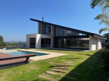 Casa de 4 quartos, Cotia · Casa Condomínio Vintage na Granja Viana