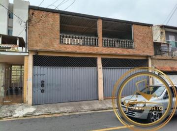 Foto 01 · Casa Térrea à Venda em SP: 2 Quartos, 2 Salas, 3 Vagas de Garagem - 168m² no Jardim Vila Formosa!