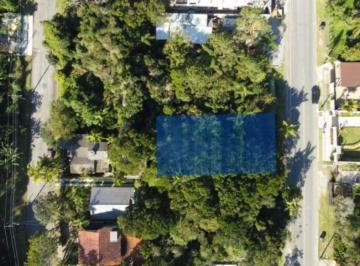 Terreno · 484m² · Terreno à venda na Praia do Estaleiro em Balneário Camboriú