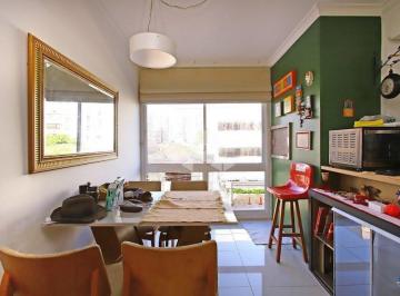 Apartamento · 56m² · 2 Quartos · 1 Vaga · Apartamento de dois quartos, com vaga, no Passo D'Areia