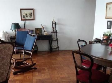 Apartamento de 3 quartos, São Paulo · Apartamento no Jardim Europa, 3 dormitórios, 3 suítes, 3 banheiros e 3 vagas.