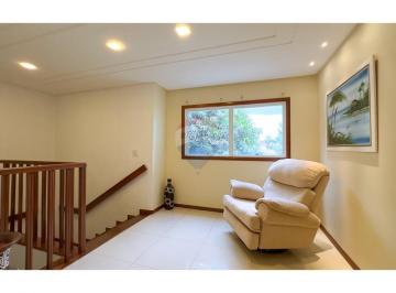 Casa · 405m² · 4 Quartos · 4 Vagas · Casa de 2 Pavimentos 4 Suítes e churrasqueira no SMT