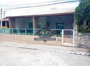 Casa · 200m² · 6 Quartos · 1 Vaga · Casa em condomínio fechado com 6 quartos em Gravatá/PE! no centro da cidade