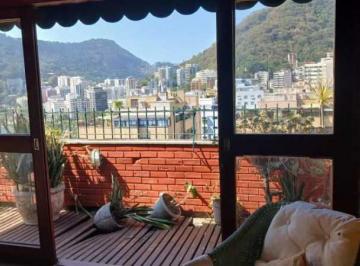 Apartamento · 126m² · 4 Quartos · 2 Vagas · Cobertura à venda com 4 quartos, 126m² na Lagoa RJ