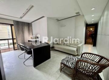 Apartamento · 82m² · 2 Quartos · 1 Vaga · Ipanema | Av. Vieira Souto | 82 m² | 2 Quartos (1 Suíte) | Vista Mar | 1 Vaga |