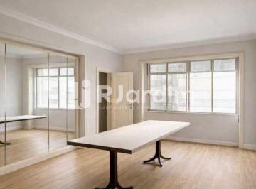 Apartamento · 320m² · 4 Quartos · 1 Vaga · Flamengo | 320 m² | Andar Privativo | 4 Quartos | Planta Circular | Oportunidade