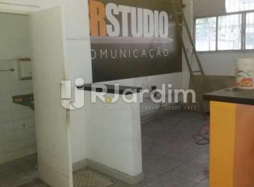 Comercial · 1000m² · Prédio / Comercial / Humaitá