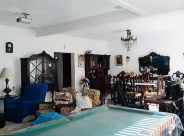 Apartamento · 187m² · 3 Quartos · 1 Vaga · Apartamento amplo na quadra da praia em Copacabana Posto 4