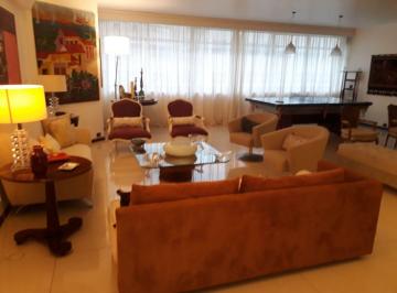 Apartamento · 300m² · 4 Quartos · 1 Vaga · Apartamento 300m² em Copacabana | Metrô | 4 Quartos, 2 Suítes, Planta Circular e