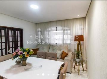 Foto 01 · Casa à Venda em Barueri-SP, Jardim Tupanci - 4 Quartos, 3 Suítes,2 Vagas -200m².